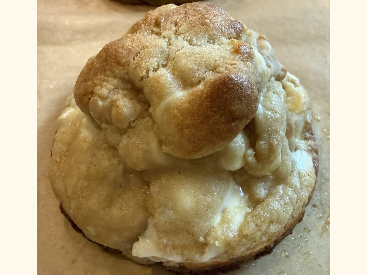 White Chocolate Macadamia